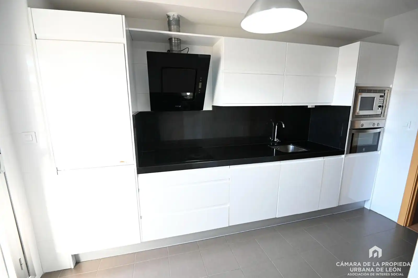 Cocina de Piso de alquiler en León Capital  con Calefacción, Parquet y Terraza