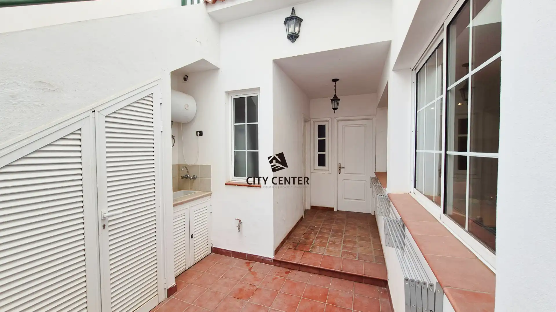 Terrasse von Einfamilien-Reihenhaus zum Verkauf in Arico mit Terrasse, Möbliert und Balkon