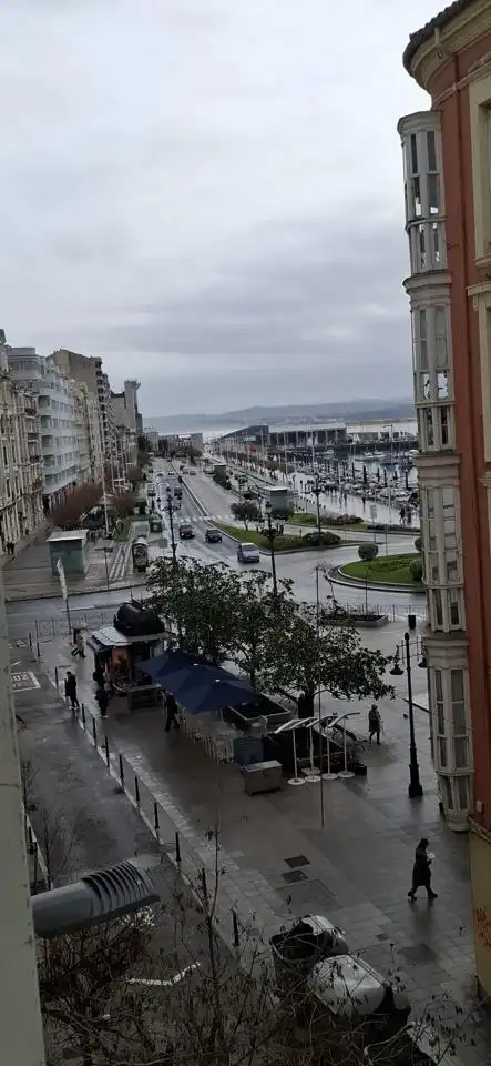 Piso con ascensor en venta en Calle Hernán Cortés, imagen 3