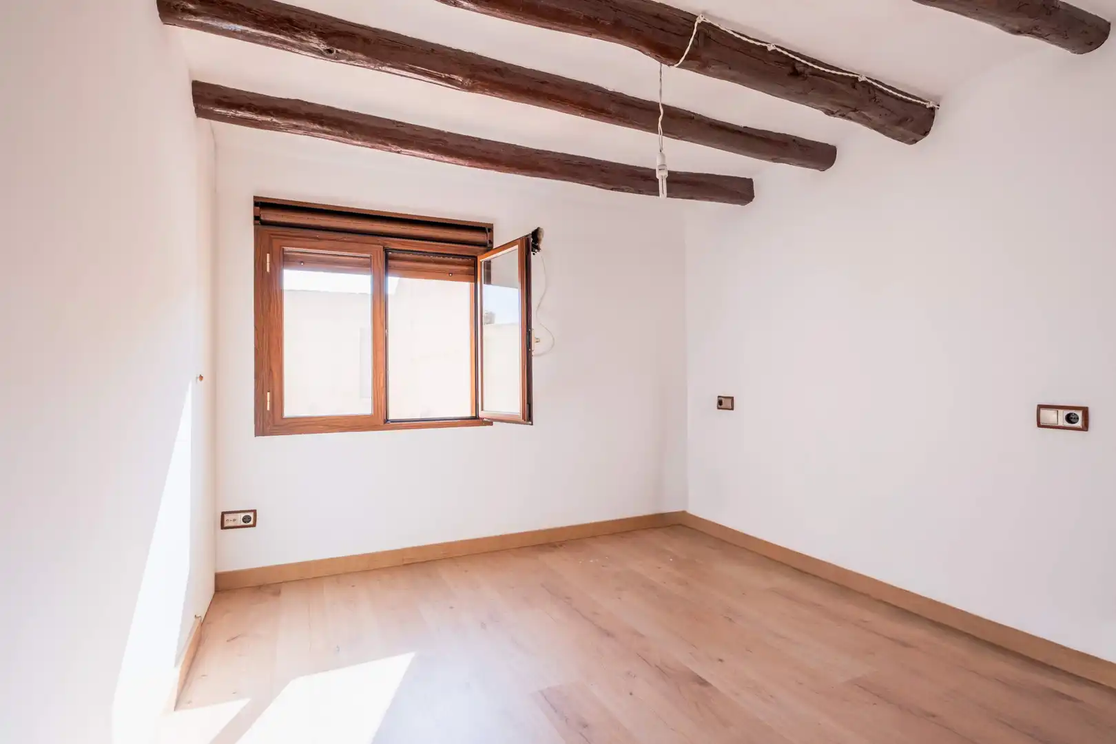 Bedroom of Houses for sale in Calatorao  with Air Conditioner, Terrace and Balcony