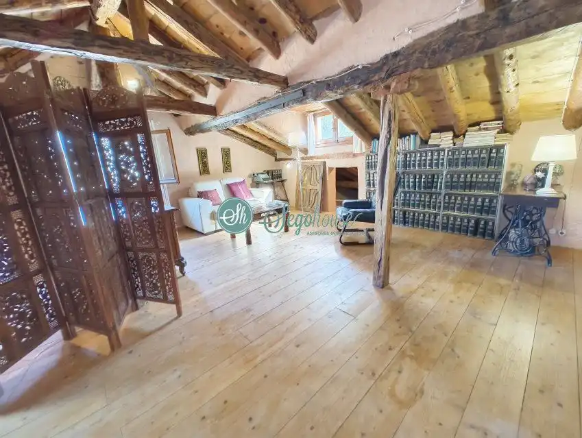 Casa o chalet en venta en Escobar de Polendos con Calefacción y Trastero