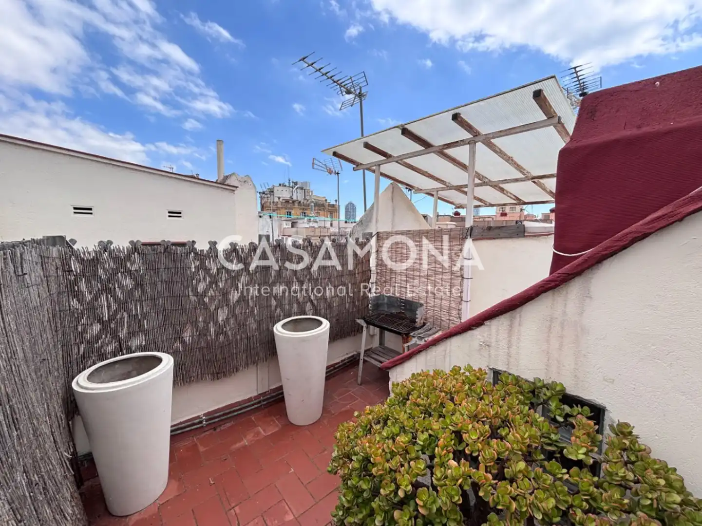 Terrasse von Wohnungen zum Verkauf in Barcelona mit Klimaanlage, Heizung und Terrasse