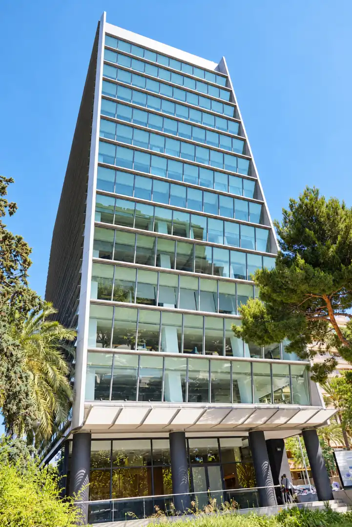 Vista exterior de Oficina de alquiler en Les Corts