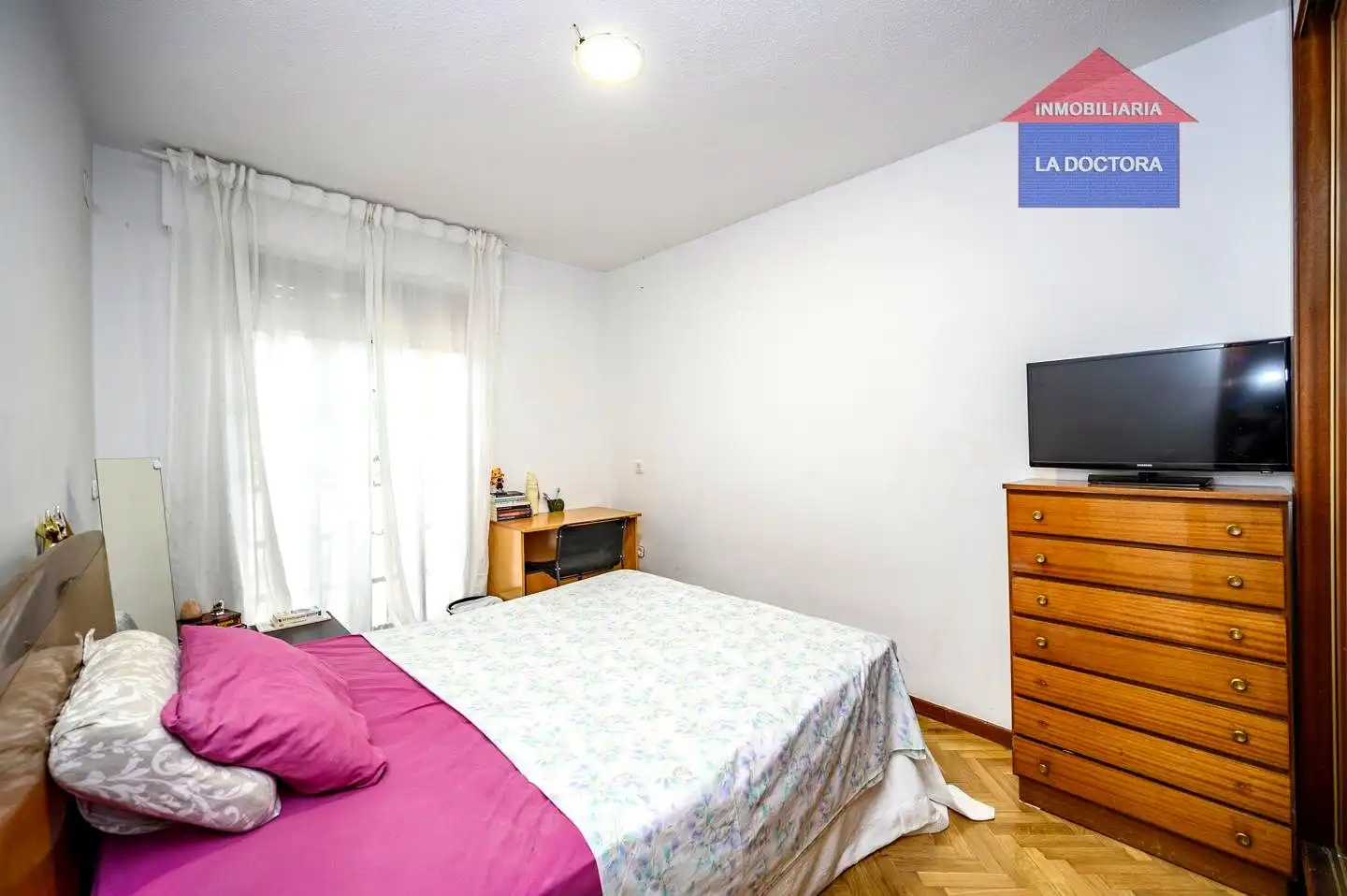 Habitación de Casa o chalet en venta en Navalcarnero con Calefacción, Jardín privado y Terraza
