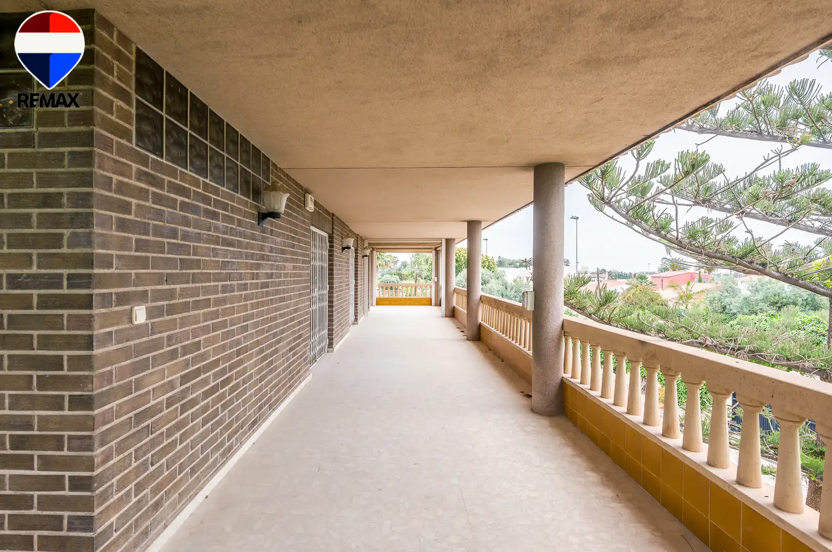 Terrassa de Casa o xalet en venda en Sant Joan d'Alacant amb Aire condicionat, Jardí privat i Terrassa