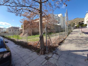 Terreny residencial en venda a Calle Nuestros Mayores 26A