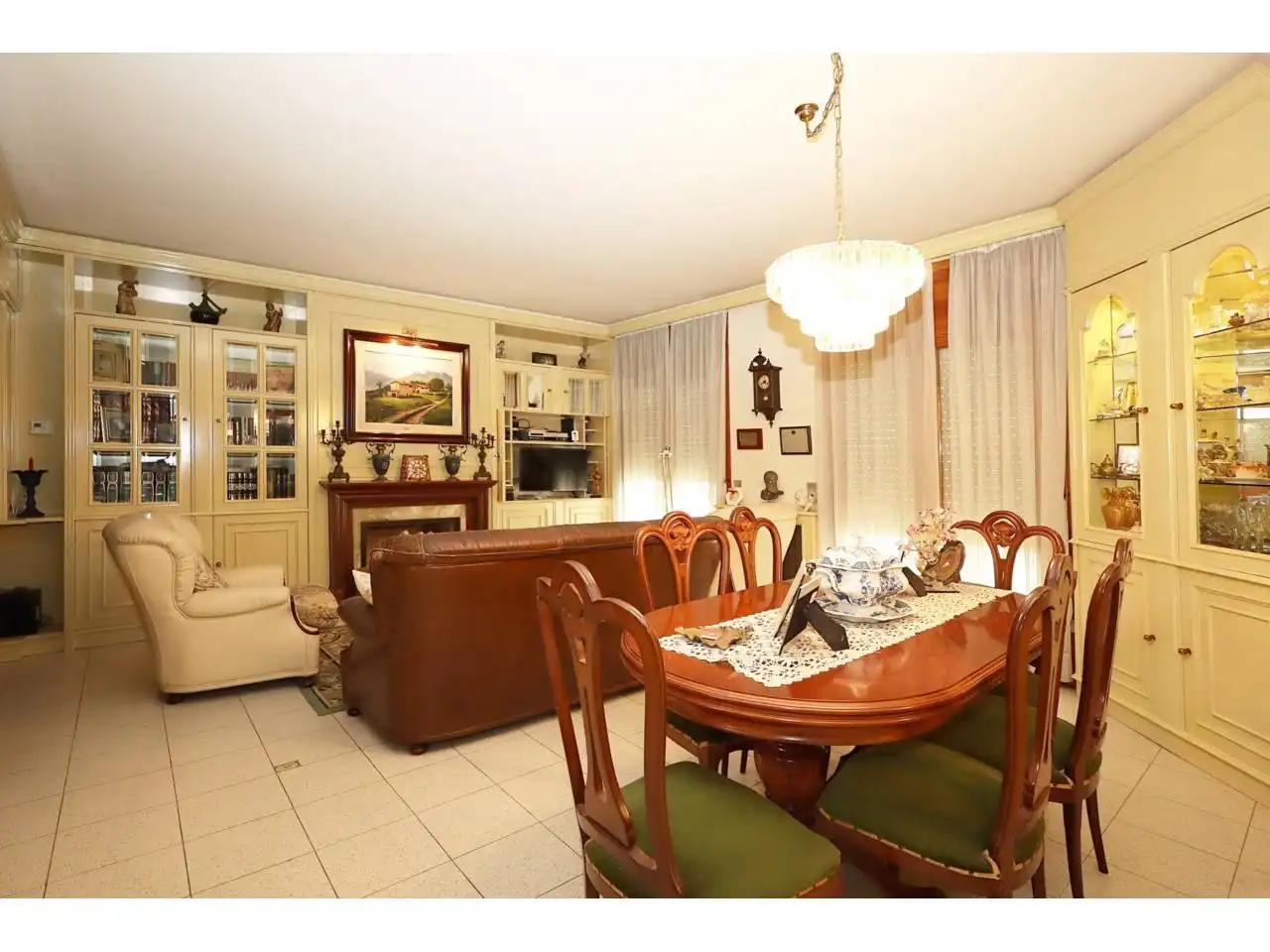 Comedor de Casa adosada en venta en Lloret de Mar con Calefacción, Terraza y Amueblado
