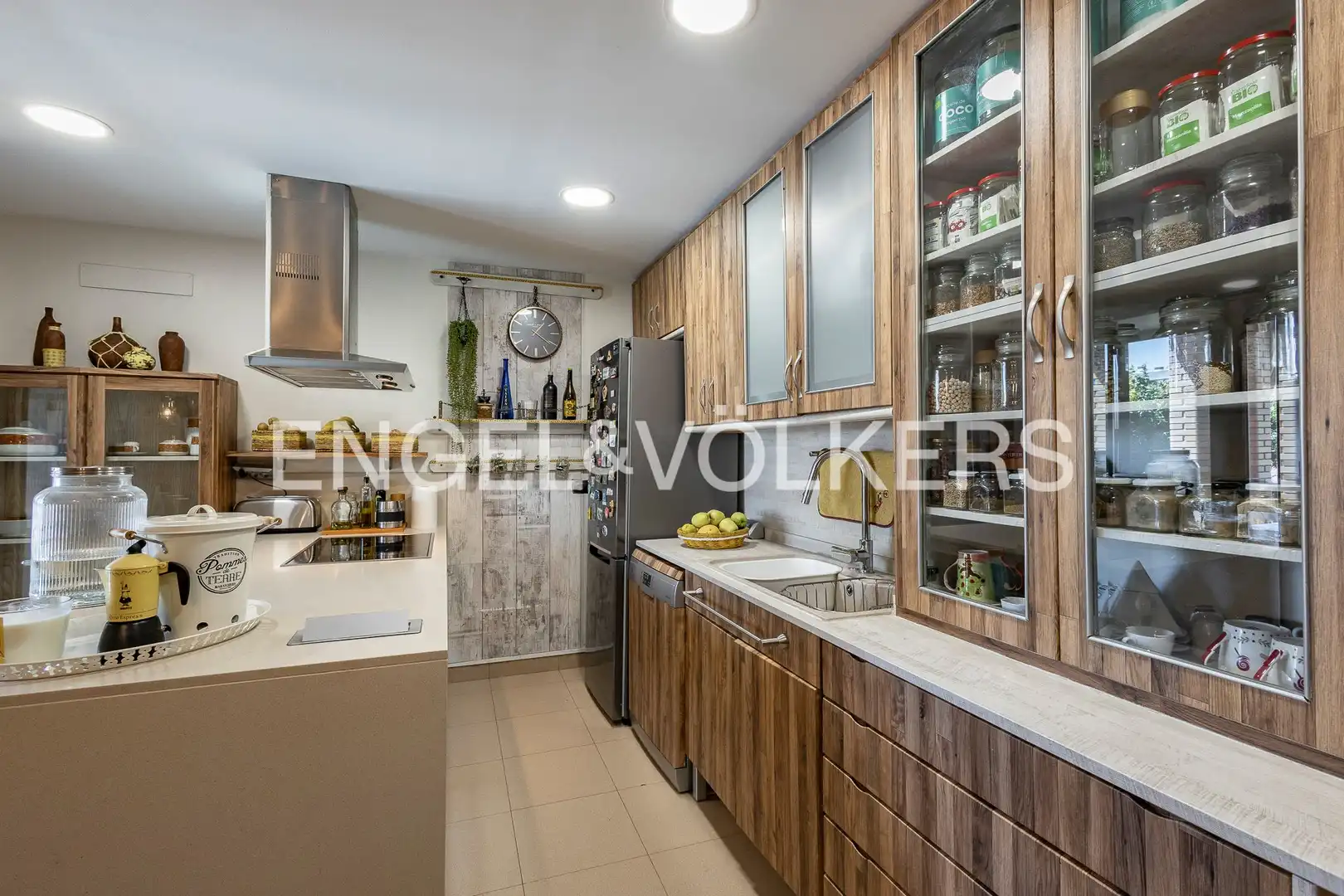 Cocina de Casa o chalet en venta en Viladecans con Calefacción, Jardín privado y Terraza