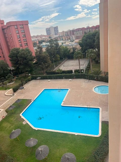 Piscina de Piso en venta en Alicante / Alacant con Aire acondicionado, Calefacción y Terraza