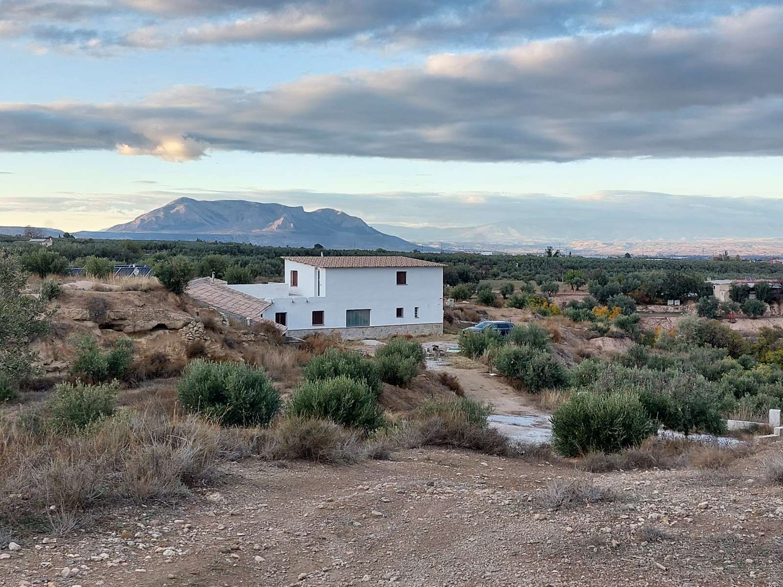 Vista exterior de Apartamento para compartir en Caniles con Aire acondicionado, Terraza y Amueblado