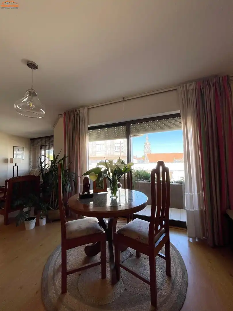 Comedor de Piso en venta en Tomiño con Calefacción, Terraza y Balcón