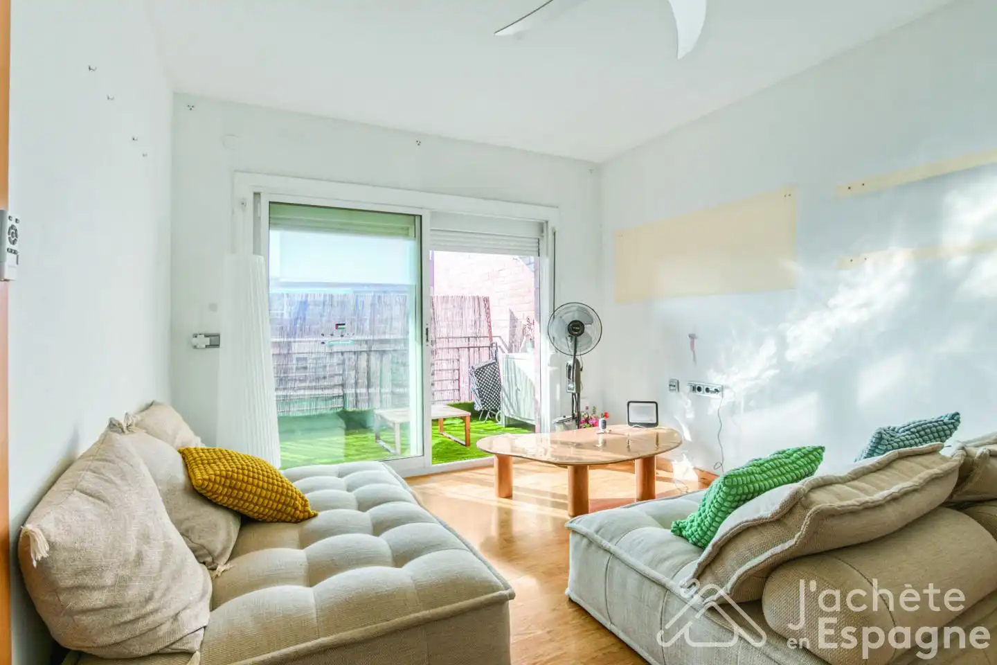 Sala de estar de Apartamento en venta en Gavà con Calefacción y Terraza