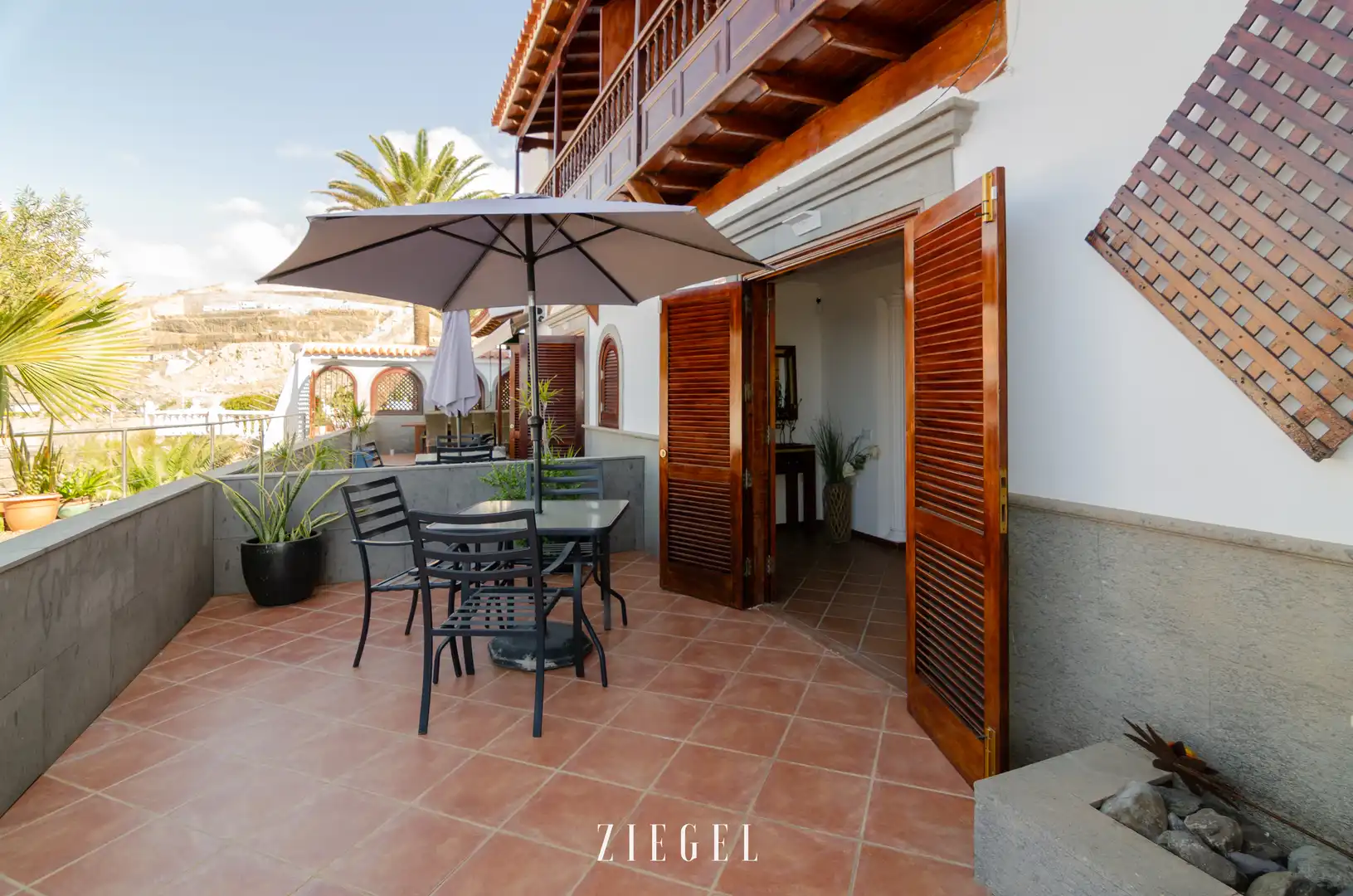 Exterior view of Houses for rent in Mogán  with Terrace, Swimming Pool and Furnished