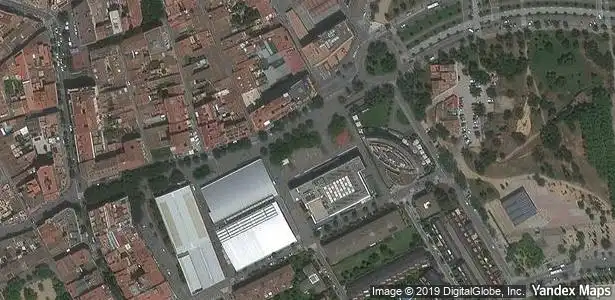 Vista exterior de Nau industrial en venda en Sant Cugat del Vallès
