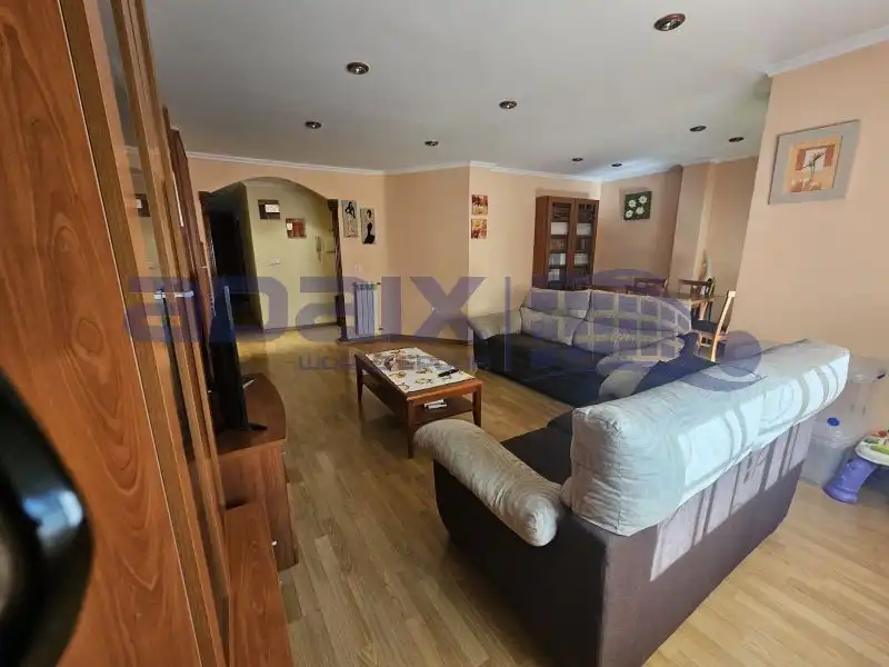 Living room of Flat for rent in Puertollano  with Air Conditioner, Parquet flooring and Terrace