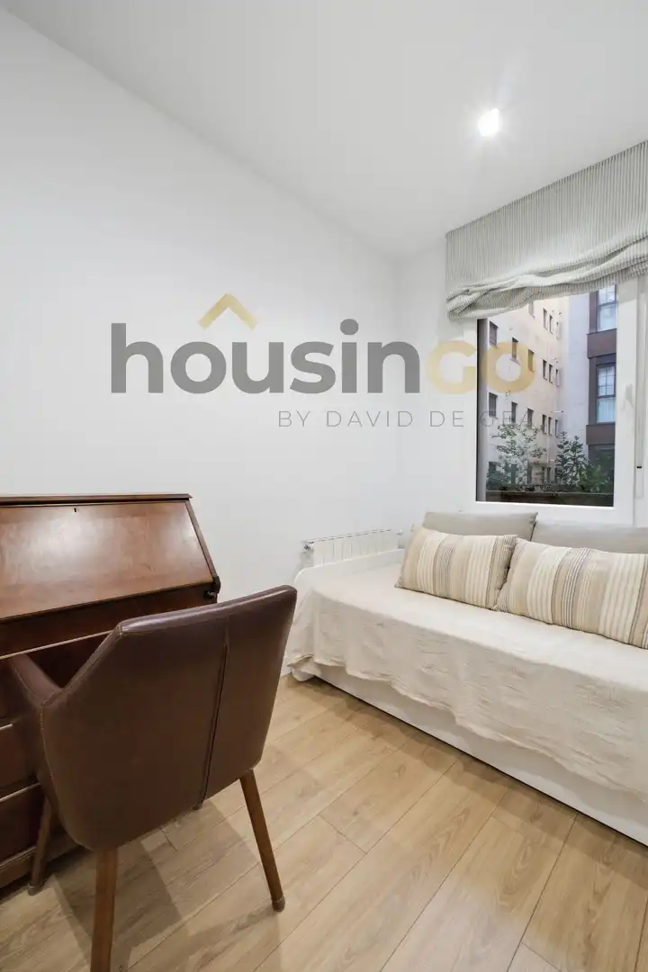 Piso en venta en Madrid con Aire acondicionado, Calefacción y Amueblado
