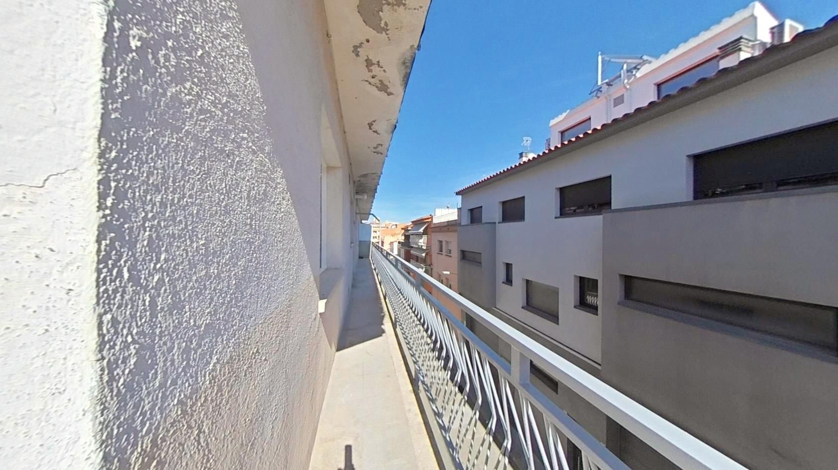 Exterior view of Flat for sale in Tordera  with Terrace and Oven