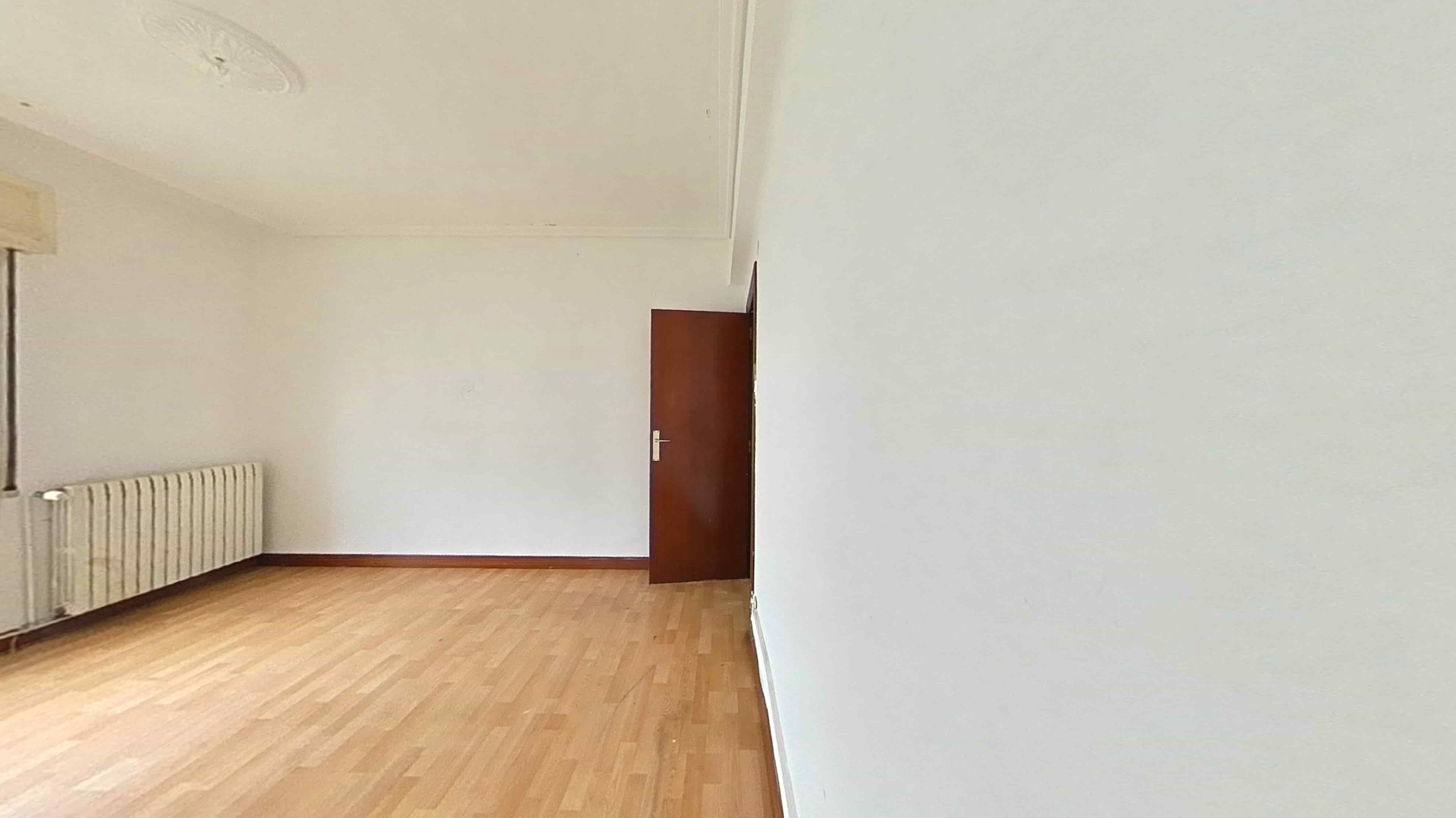 Flat for sale in  Pamplona / Iruña
