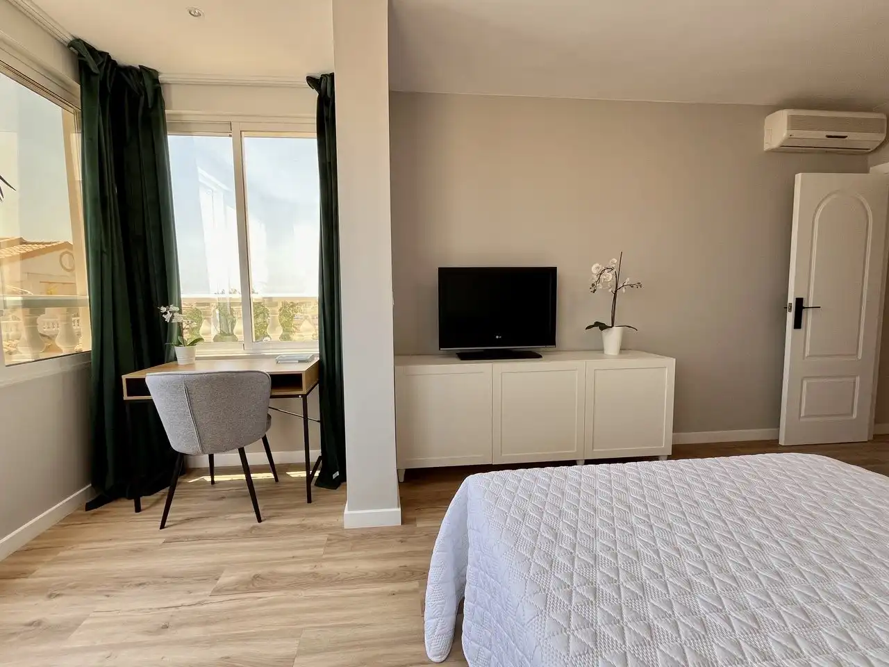 Country house zum Verkauf in N/A, -1, Playa Flamenca