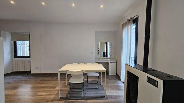 Casa-chalet en Venta en Agullana