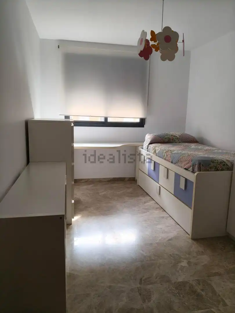 Bedroom of Flat for rent in Valterna