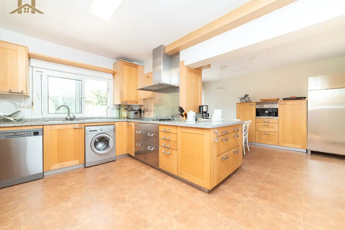 Cocina de Casa o chalet en venta en Valdemorillo con Calefacción, Jardín privado y Terraza