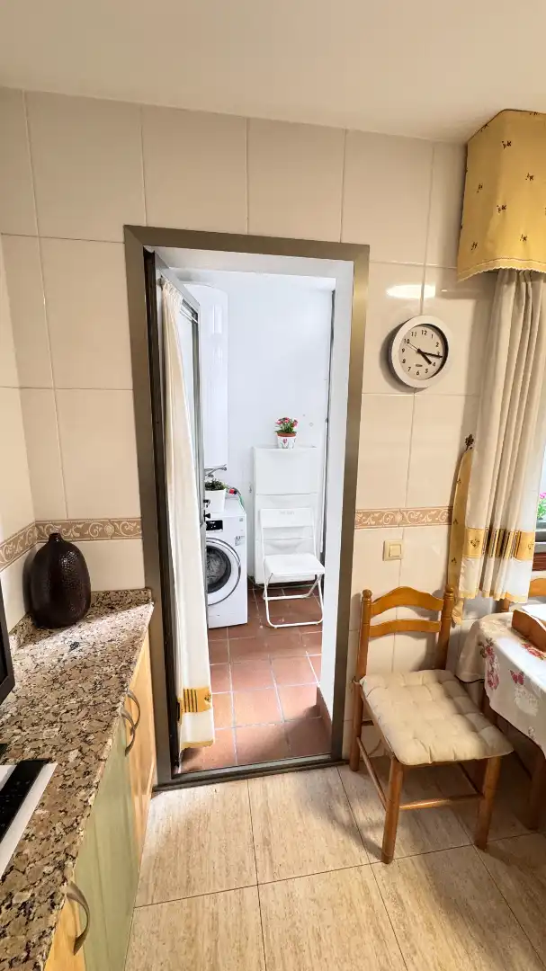 Schlafzimmer von Wohnung zum Verkauf in Arteixo mit Heizung, Parkett und Terrasse