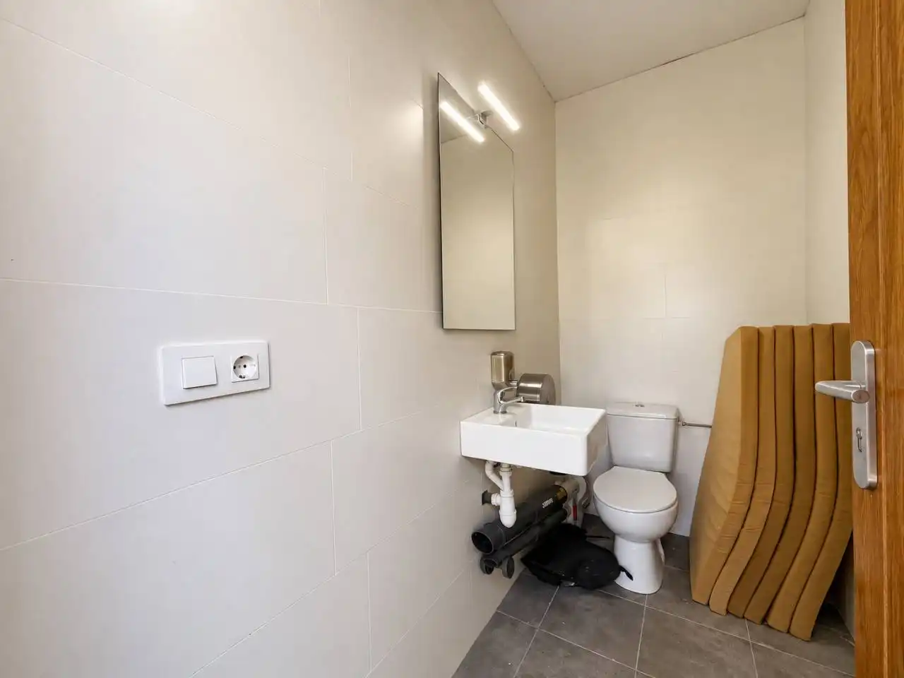 Local comercial en venta en Calle Puigmal, imagen 25