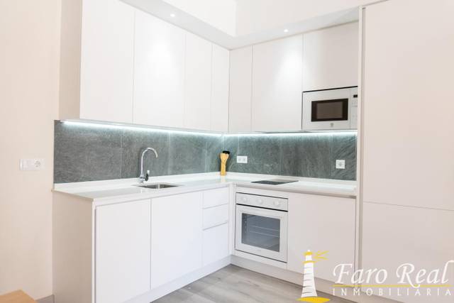 Planta baja en Venta en De Las Infantas, Edf. Infanta María Luisa en Centro - Calzada - Cabo Noval