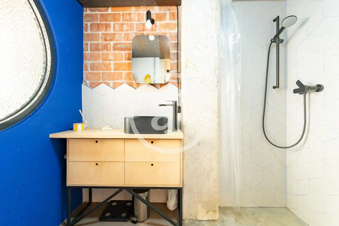 Baño de Dúplex de alquiler en Madrid con Calefacción, Amueblado y Horno