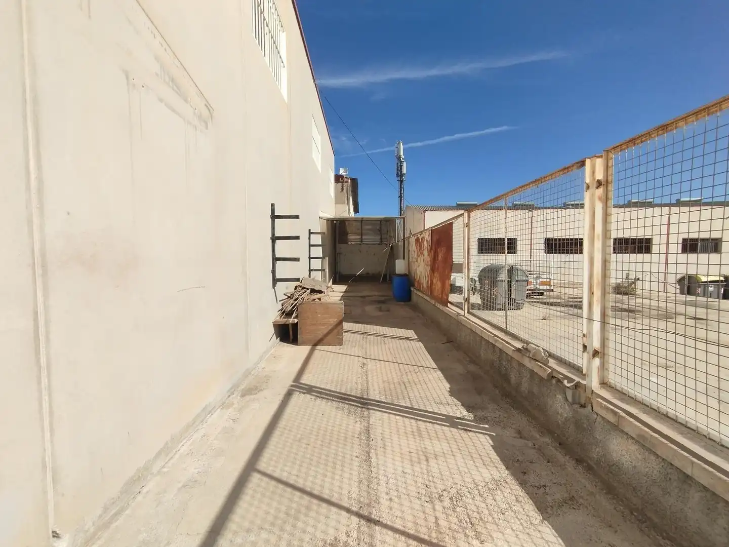 Industrial building to rent in La Algoda - Matola - Llano de San José, imagen 12