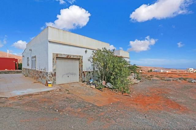 Casa-chalet en Venta en  Paraje Estancos Herradura en Tefía - Tetir