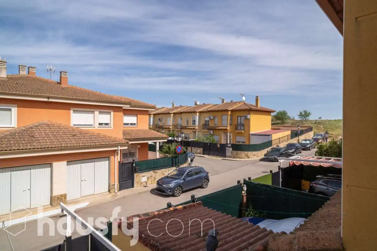 Adosado con jardín en venta en Calle Elbarre ., imagen 24