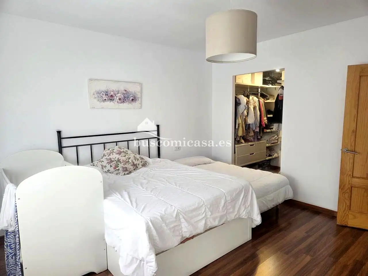 Dormitori de Casa adosada en venda en Jaén amb Aire condicionat, Terrassa i Piscina