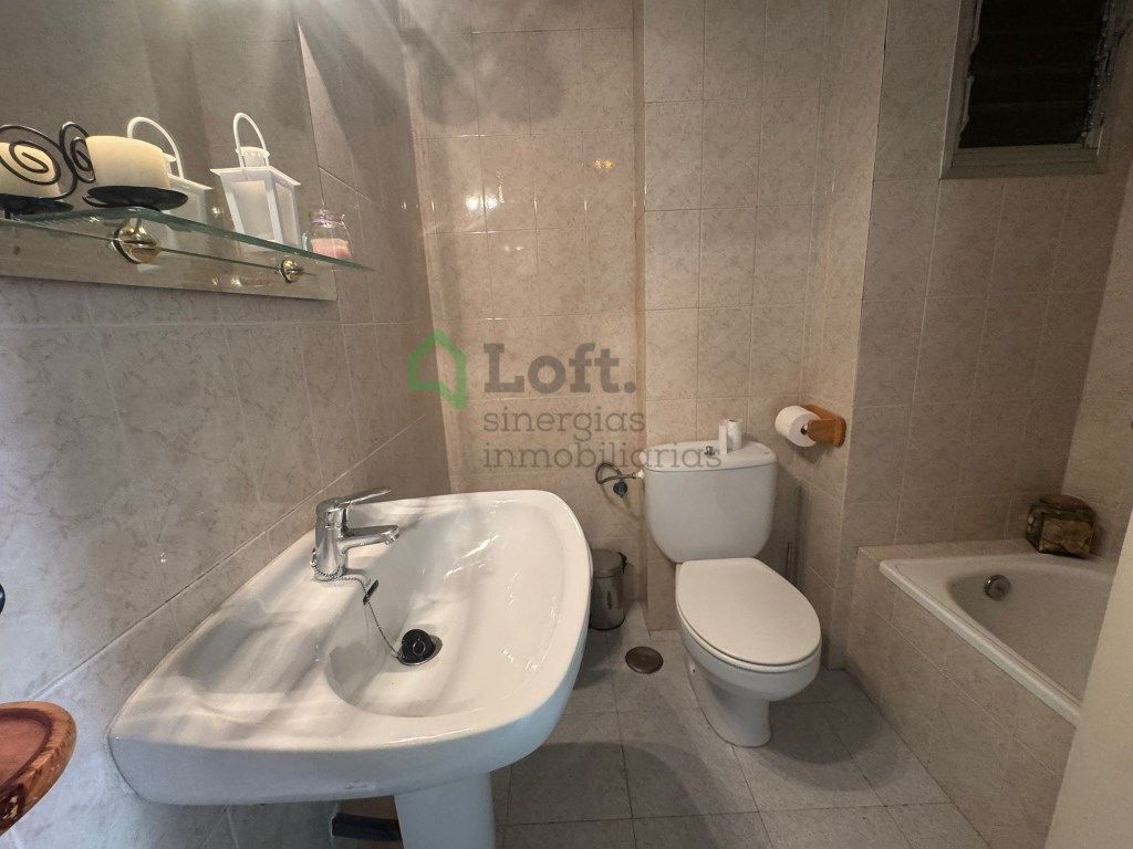 Bathroom of Flat for sale in Badajoz Capital
