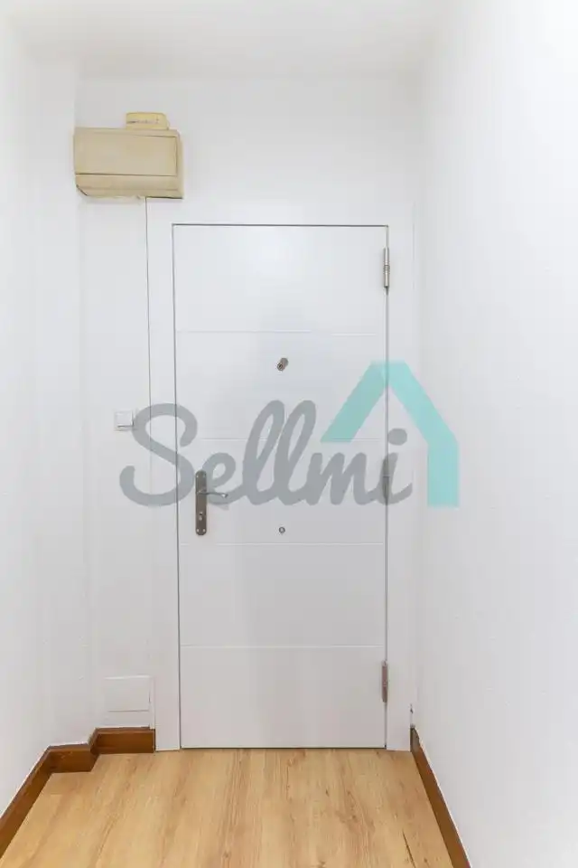Flat for rent in Oviedo   with Heating, Parquet flooring and Furnished