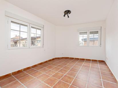 Bedroom of Duplex for sale in Colmenarejo  with Heating