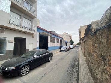 Terreno residencial en venta en Carrer Terral 3
