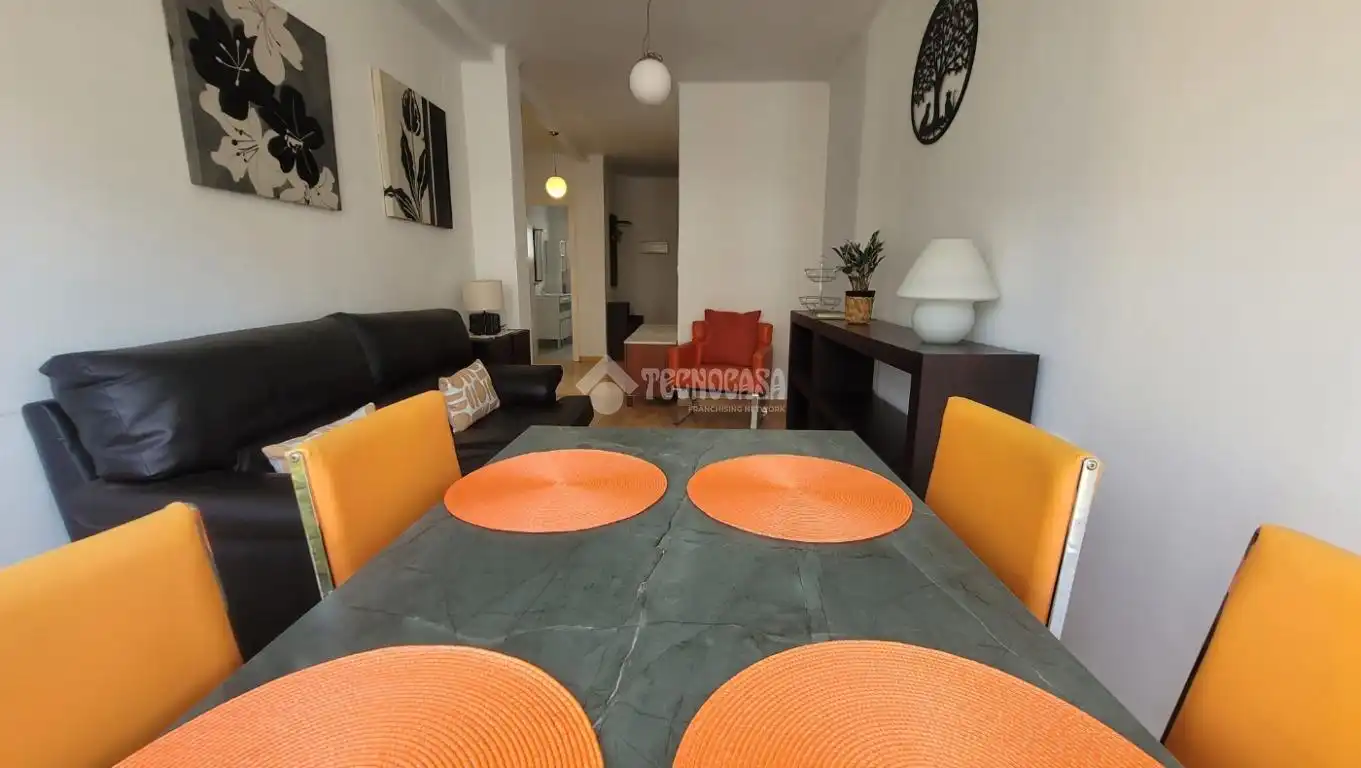 Vista exterior de Piso en venta en Sevilla