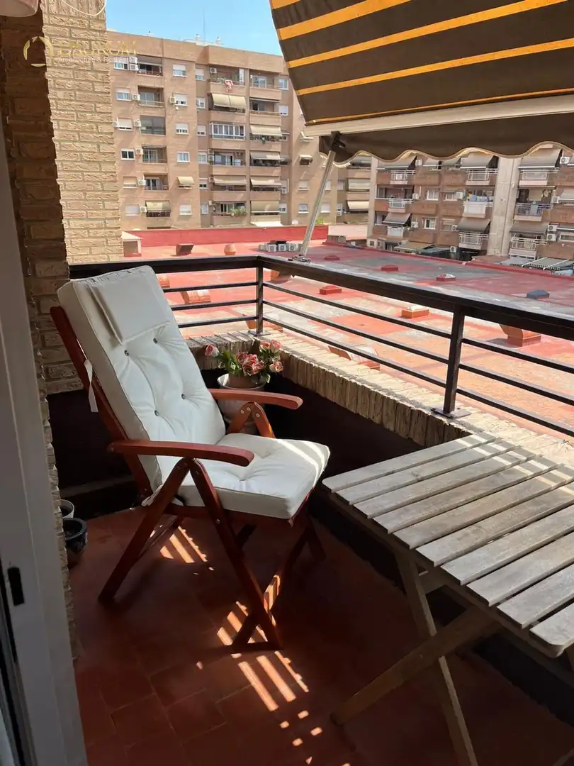 Terrasse von Wohnung zum Verkauf in Valencia mit Terrasse