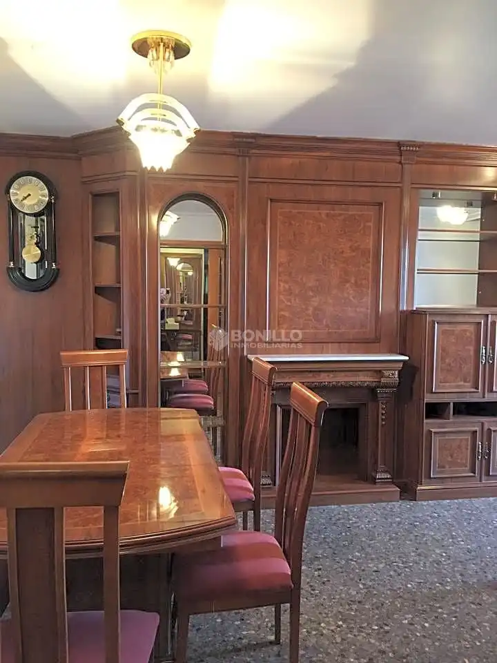 Flat with terrace to rent in Avenida de Sagunto, imagen 6