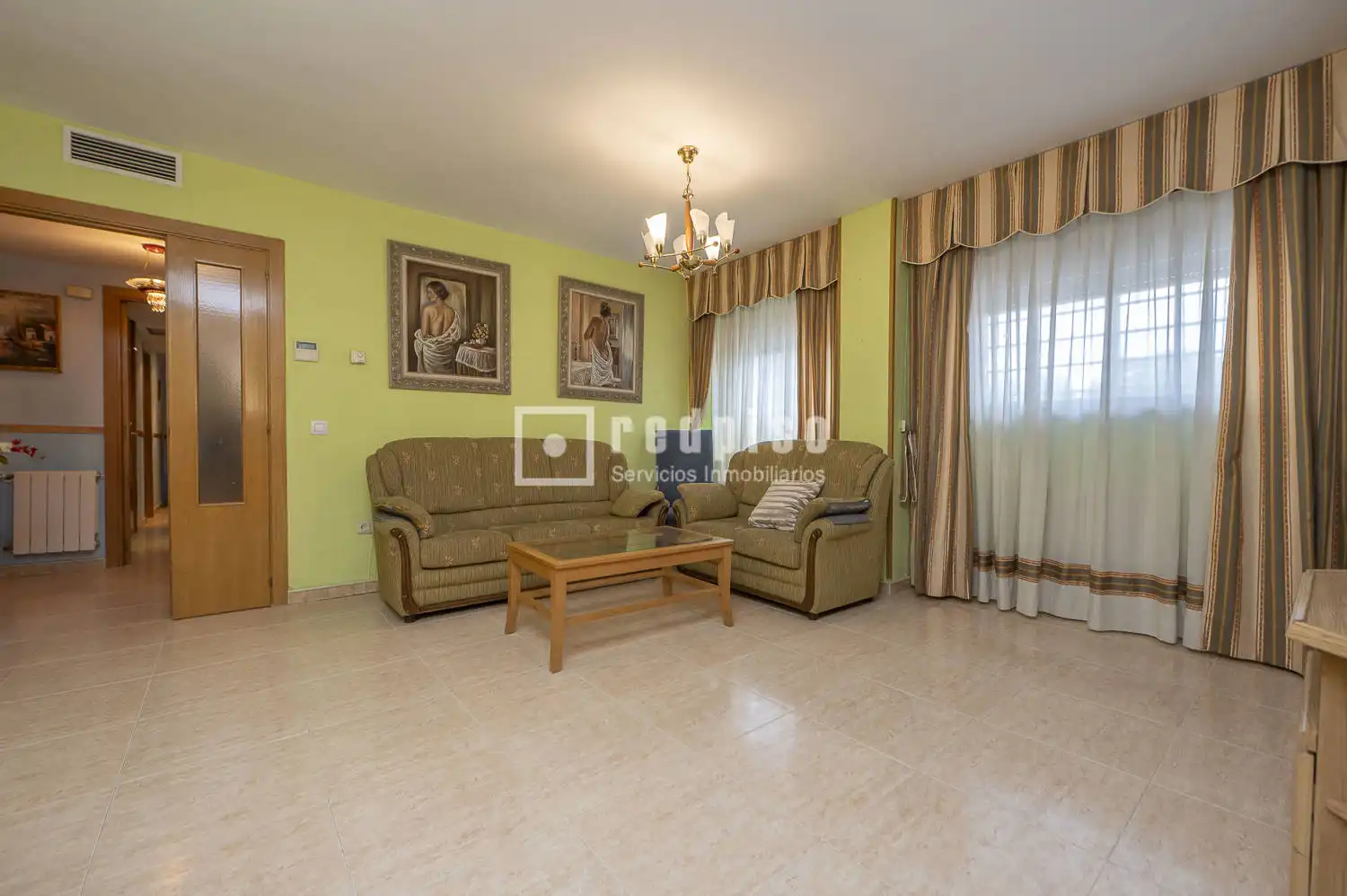 Living room of Flat for sale in Pinto  with Air Conditioner, Heating and Terrace