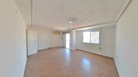 Foto 5 de Pis en venda a Poeta Serrano Clavero, Barrio de Benicalap, Valencia Capital