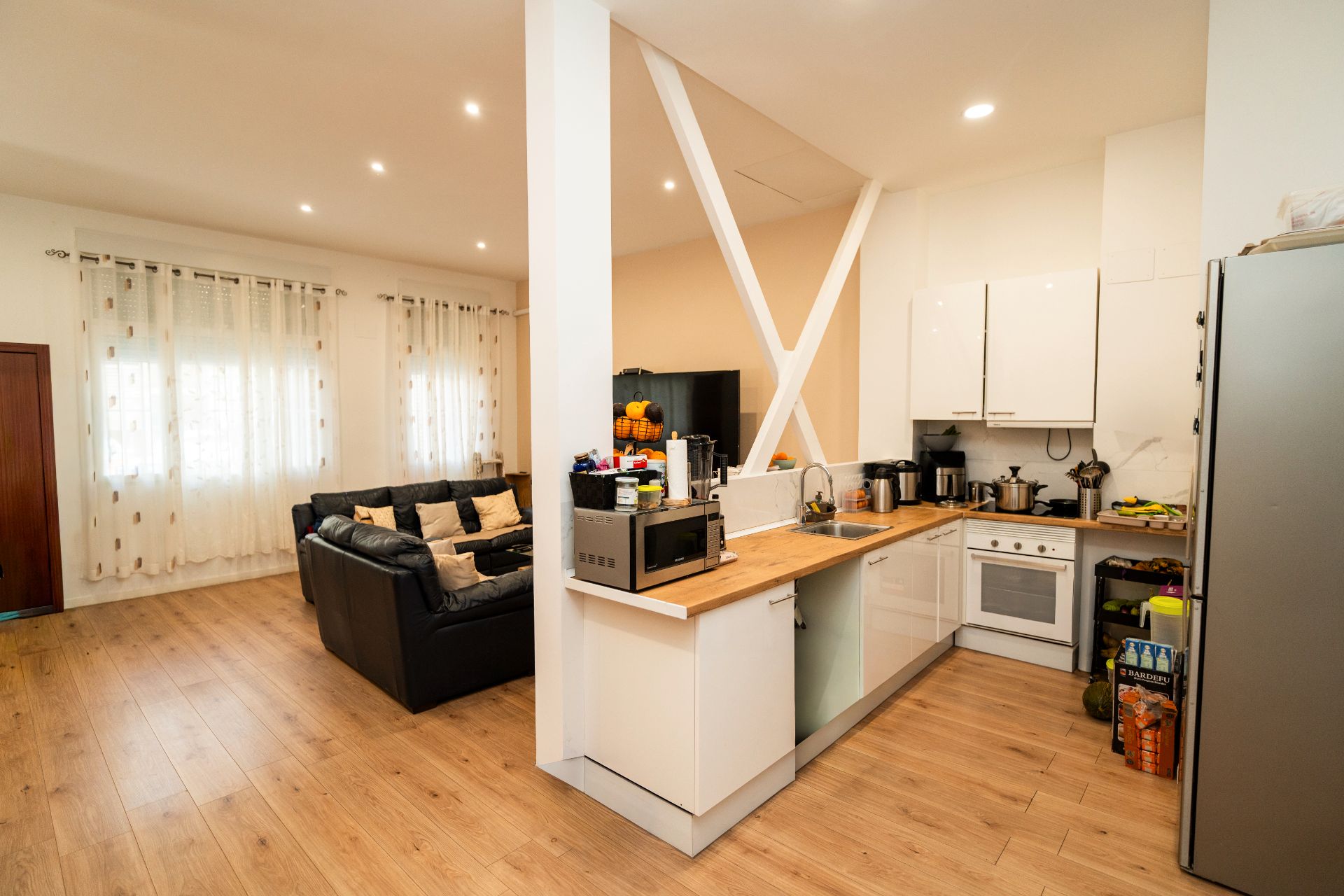 Kitchen of Flat for sale in  Madrid Capital  with Heating, Oven and Internet