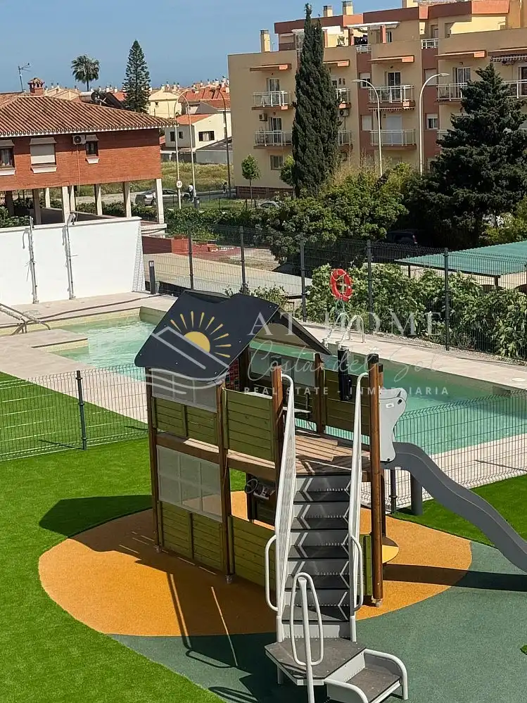 Swimming pool of Apartments for sale in Rincón de la Victoria  with Terrace, Swimming Pool and Oven