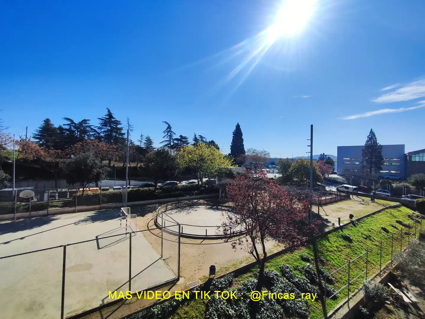 Vista exterior de Pis en venda en Polinyà amb Aire condicionat, Calefacció i Parquet