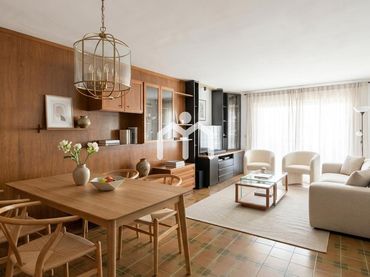 Piso con balcón en venta en Califòrnia - Santa Madrona