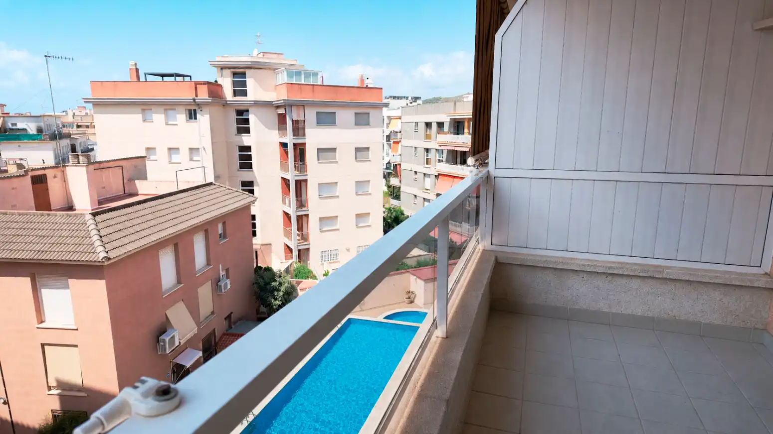 Piso con piscina en venta en Segur Platja