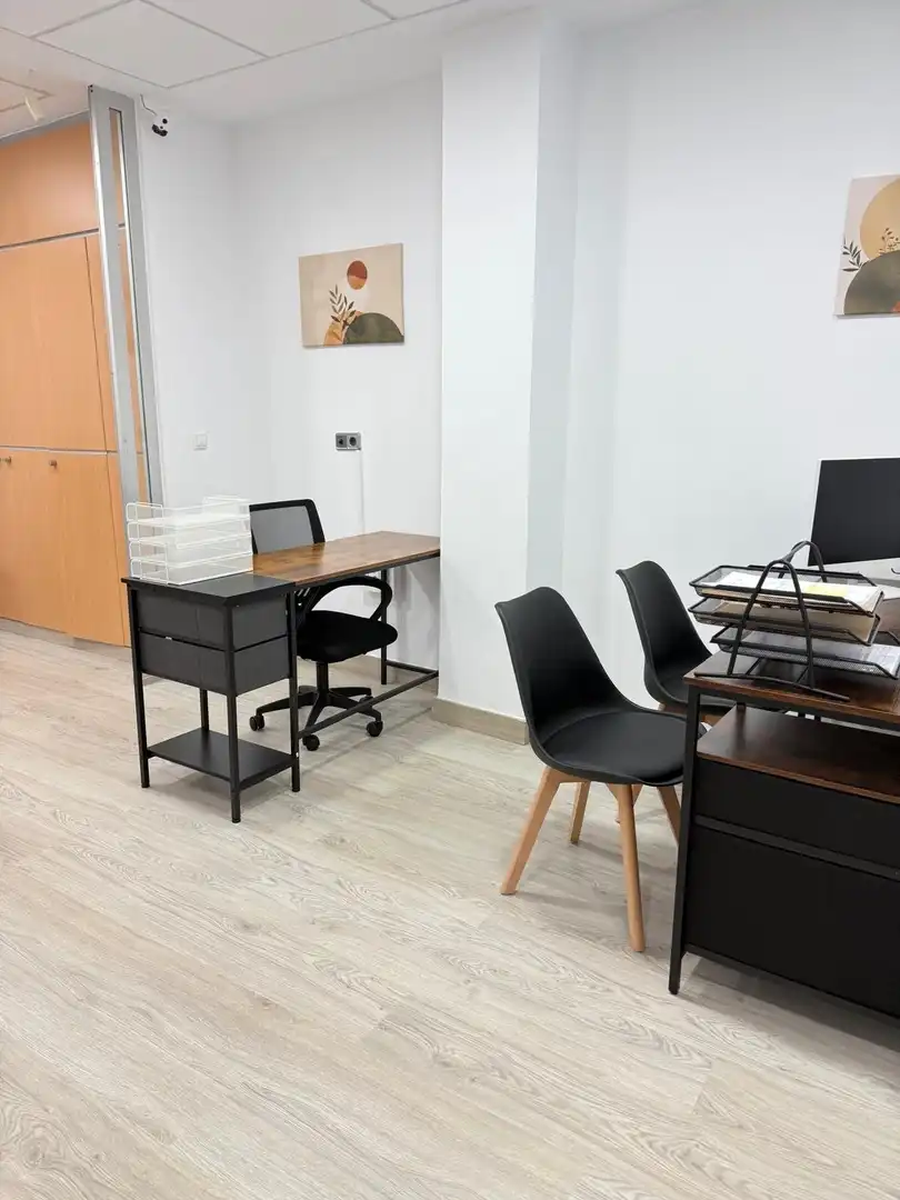 Office space to rent in Bonares