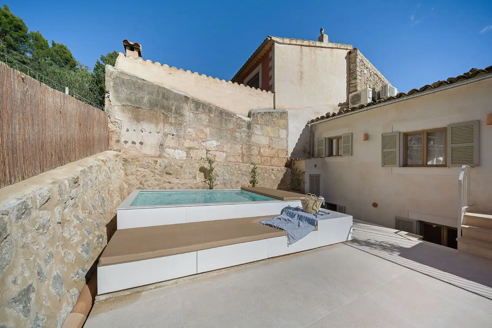 Piscina de Casa adosada en venda en Selva amb Aire condicionat, Calefacció i Terrassa